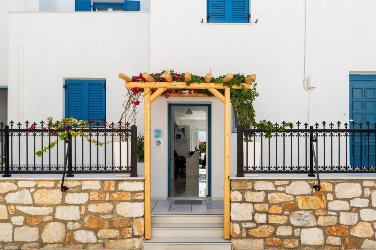 Ikaros Studios & Apartments Naxos City Bagian luar foto
